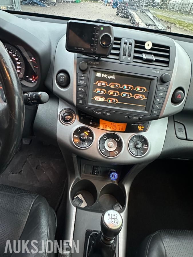2006 Toyota RAV4 2.2 Diesel 4WD, Hengerfeste, Ryggekamera, S+V dekk