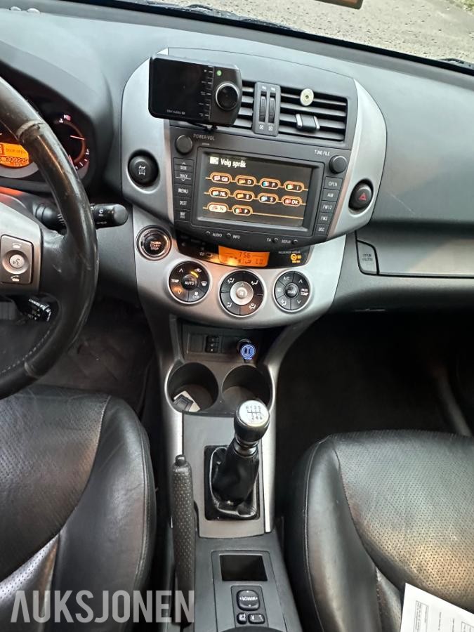 2006 Toyota RAV4 2.2 Diesel 4WD, Hengerfeste, Ryggekamera, S+V dekk