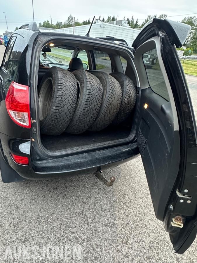 2006 Toyota RAV4 2.2 Diesel 4WD, Hengerfeste, Ryggekamera, S+V dekk
