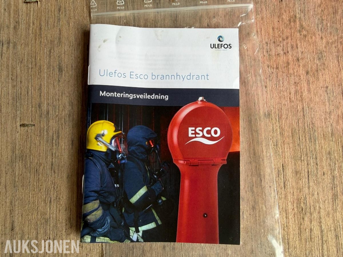 Ulefos ESCO brannhydrant S-2 rød