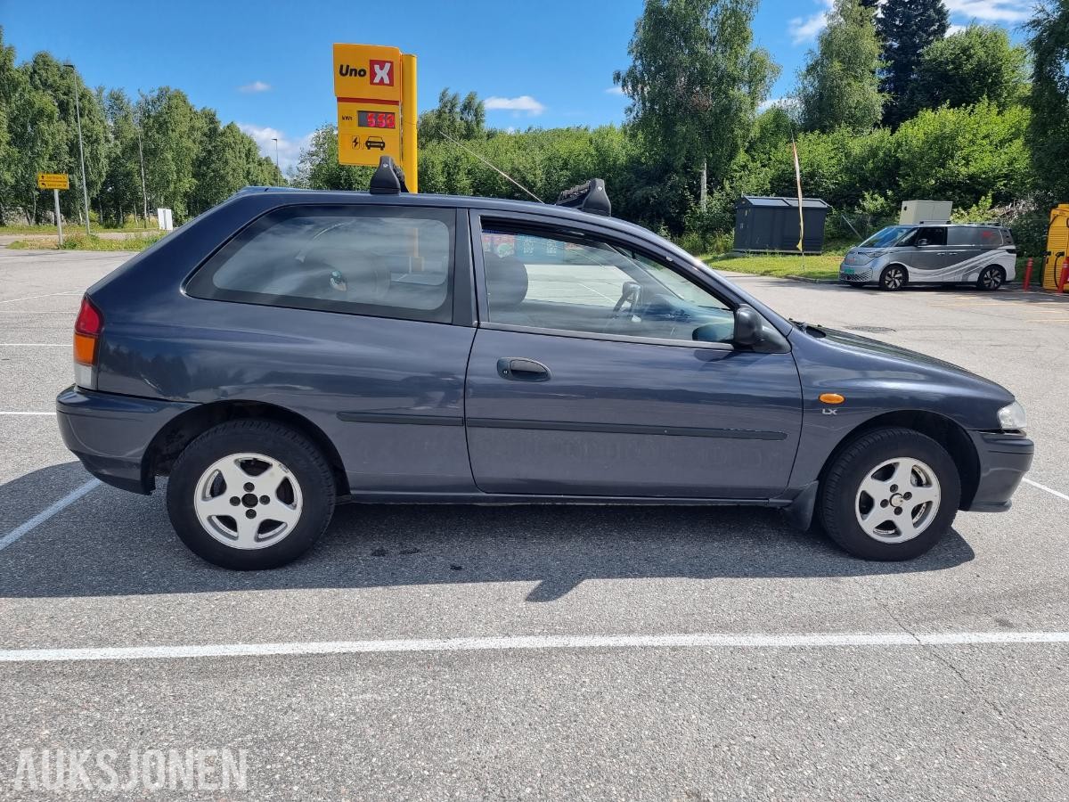 1998 Mazda 323 1.5, Automat, S+V dekk