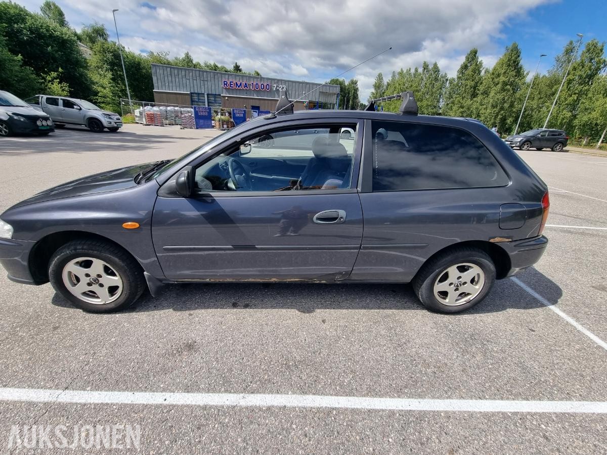 1998 Mazda 323 1.5, Automat, S+V dekk