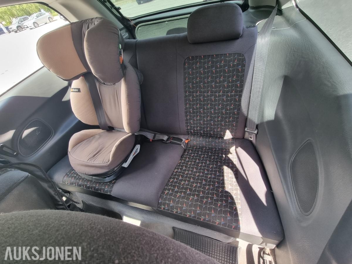 1998 Mazda 323 1.5, Automat, S+V dekk