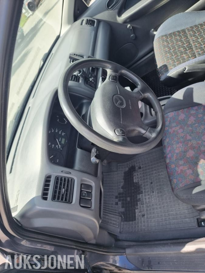 1998 Mazda 323 1.5, Automat, S+V dekk