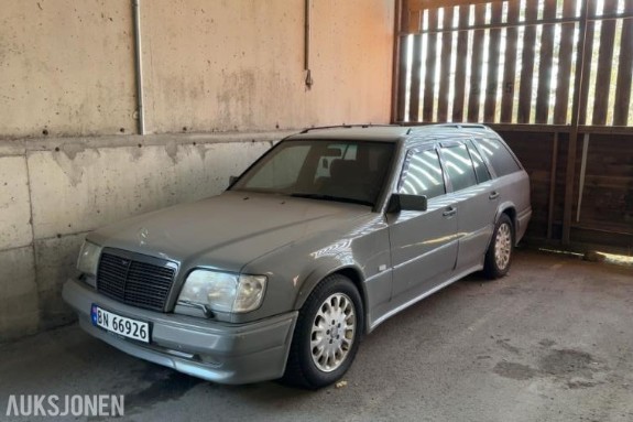 1993 Mercedes-Benz W124 300 TE 4MATIC 3.0 179HK Automat, Soltak, Cruisekontroll