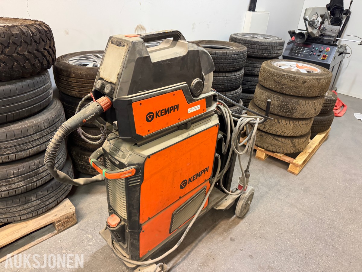  KEMPPI X5 SVEISEANLEGG MED X5 COOLER OG GASSFLASKEVOGN