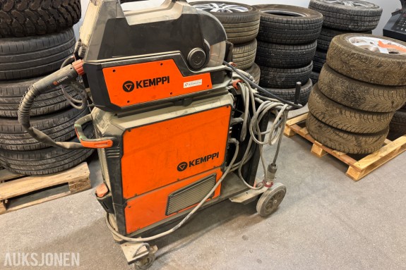 KEMPPI X5 SVEISEANLEGG MED X5 COOLER OG GASSFLASKEVOGN