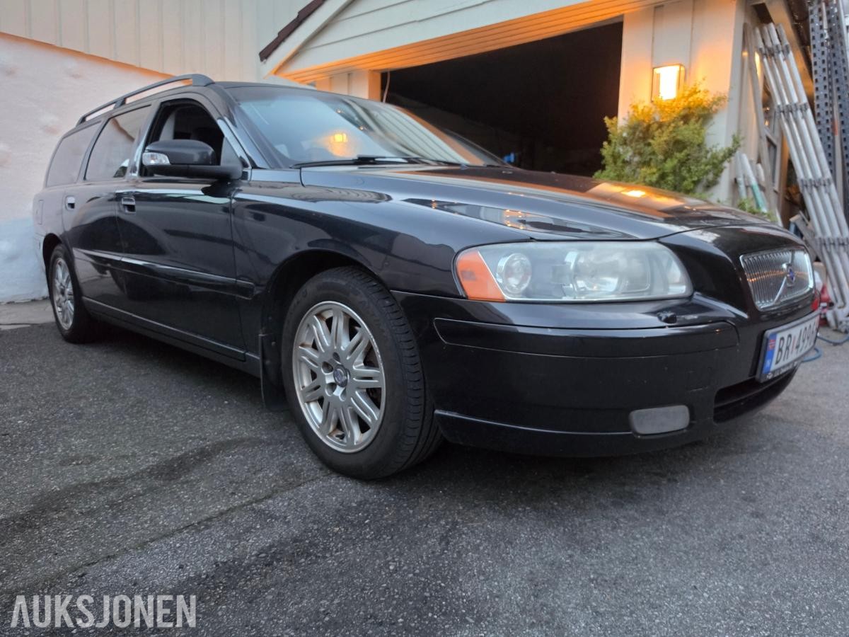 2007 Volvo V70 2.4 Diesel 126hk, Hengerfeste, Ny EU