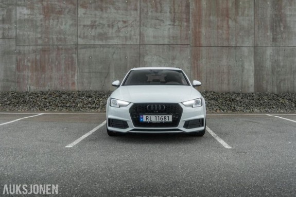2017 Audi A4 Avant 40 TDI sport quattro 2x s-line 190HK AUTOMAT HENGERFESTE KEYLESS SKINN S+V DEKK EU OK 10.2027