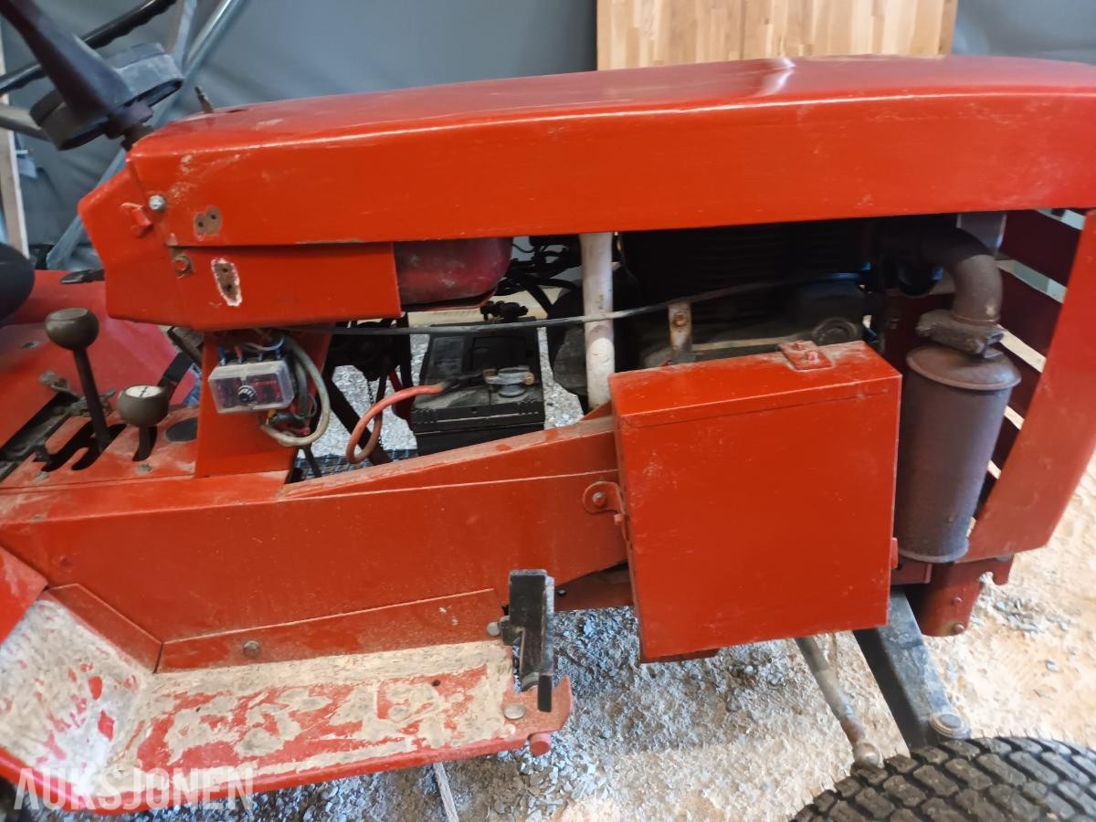Wheelhorse C120