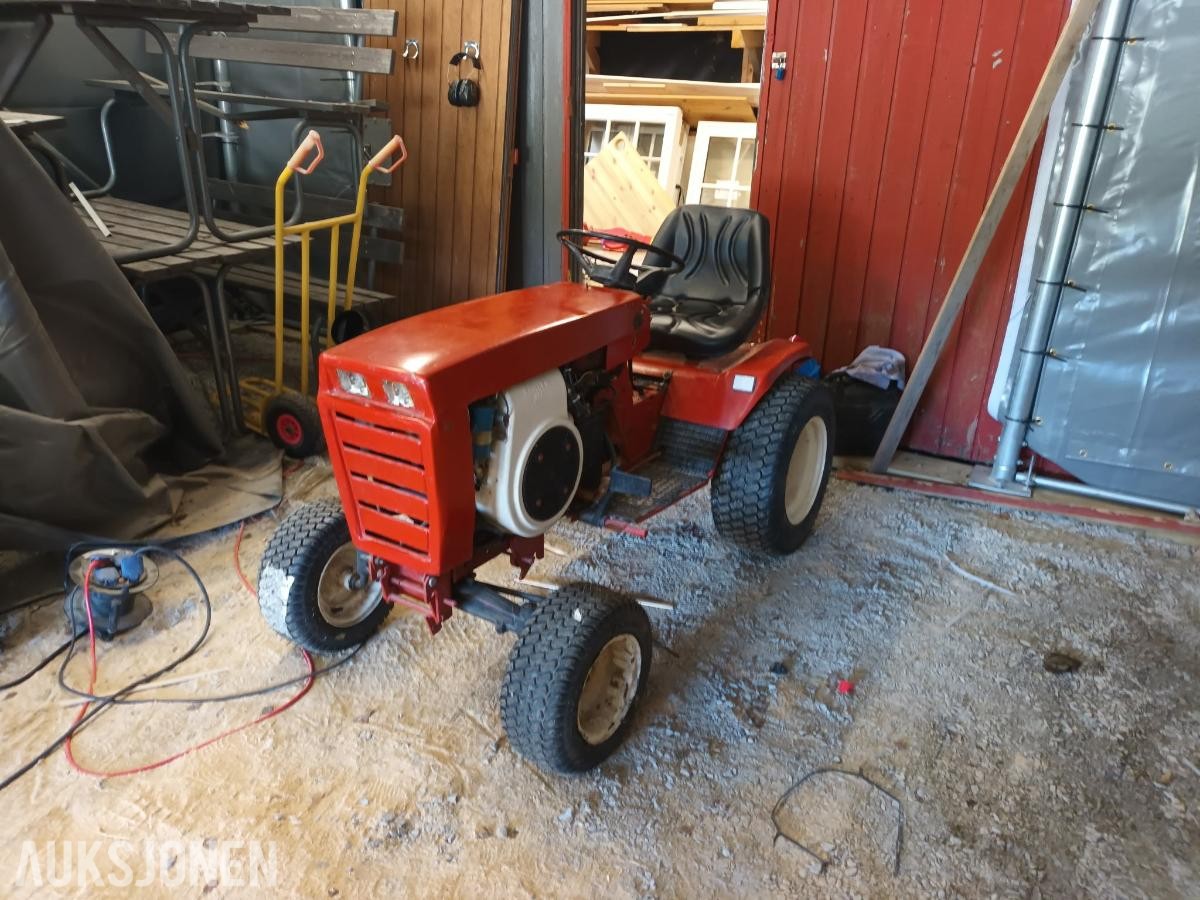 Wheelhorse C120