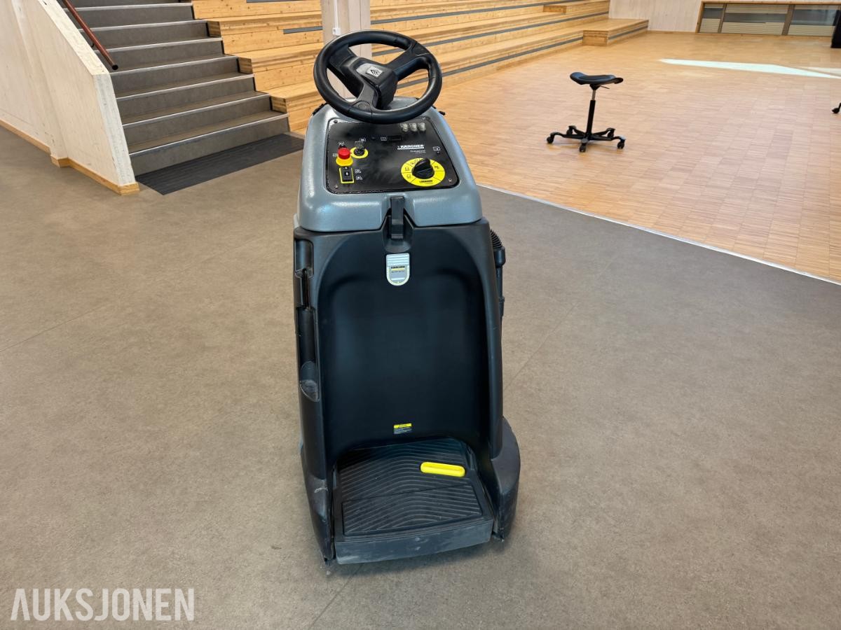 2018 Karcher CV 60/2 RS stående teppebørstesuger