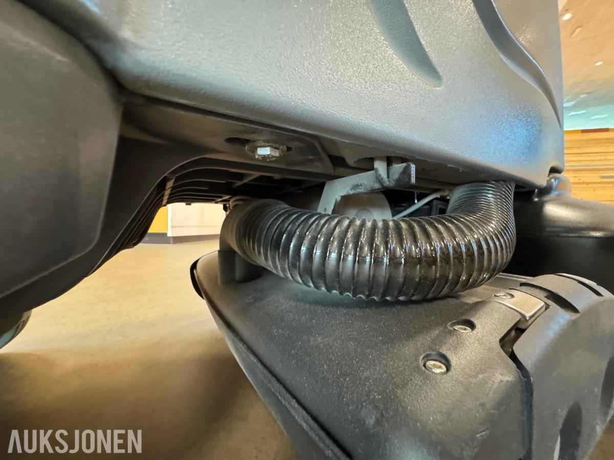 2018 Karcher CV 60/2 RS stående teppebørstesuger