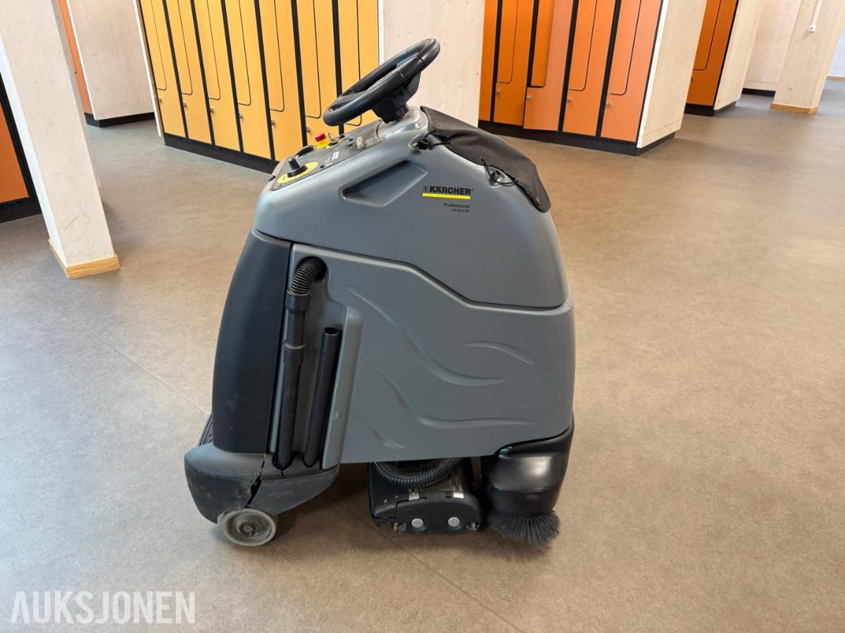 2018 Karcher CV 60/2 RS stående teppebørstesuger