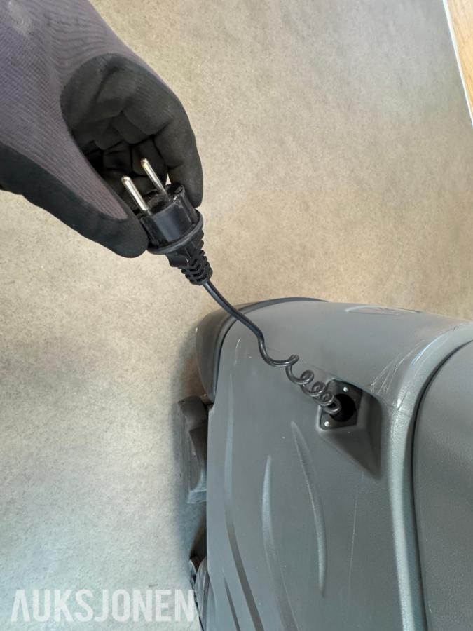 2018 Karcher CV 60/2 RS stående teppebørstesuger