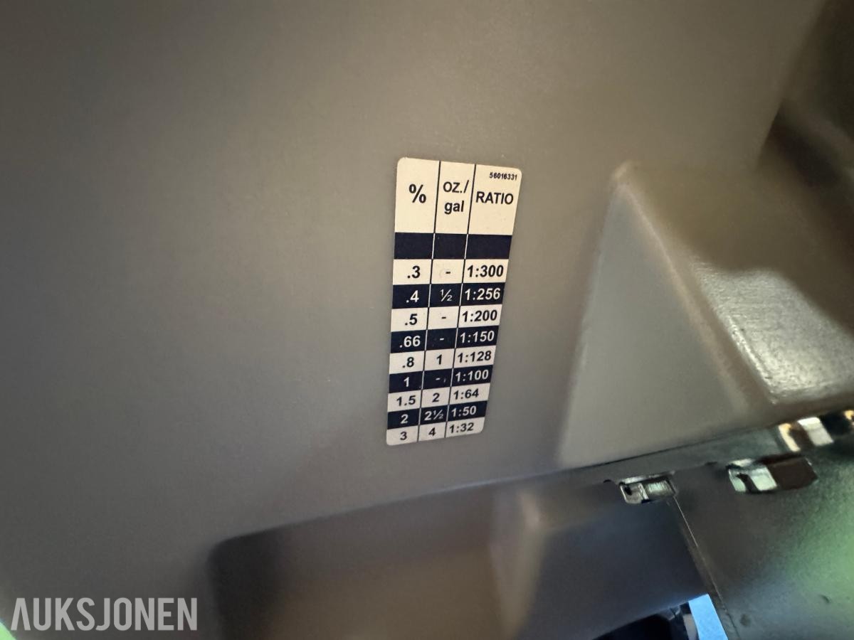 2017 Nilfisk SC1500 ecoflex stå-på gulvvaskemaskin / 43 timer