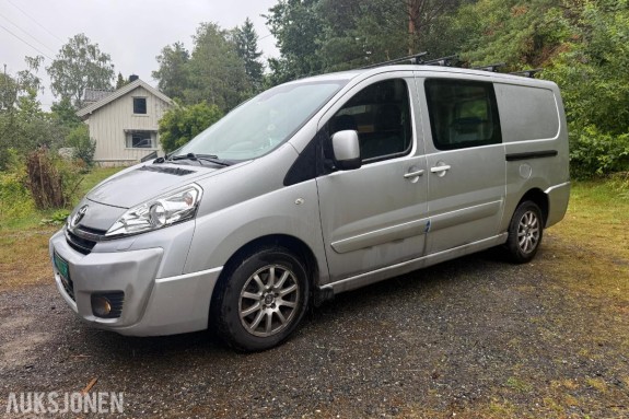 2015 Toyota PROACE 2.0-128 D, 149757km.