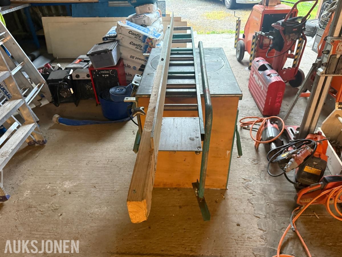Gjerde bordsag med rullebane og lengdeanlegg