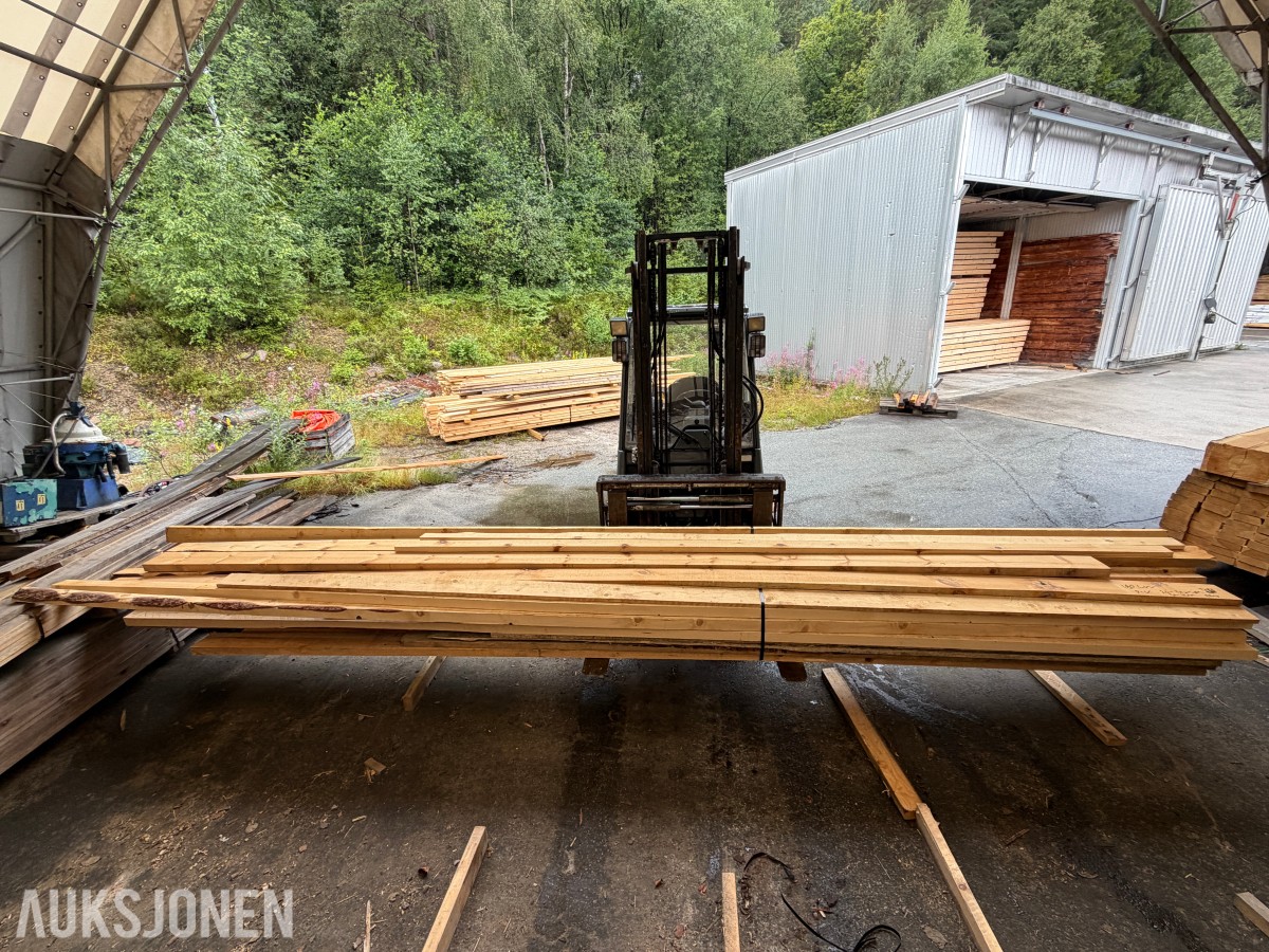 CA. 180 LM DIVERSE PLANK OVERSKUDDSPARTI - UBRUKT