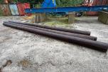 4 STK KREOSOTIMPREGNERTE STOLPER – CA. 9 M LENGDER