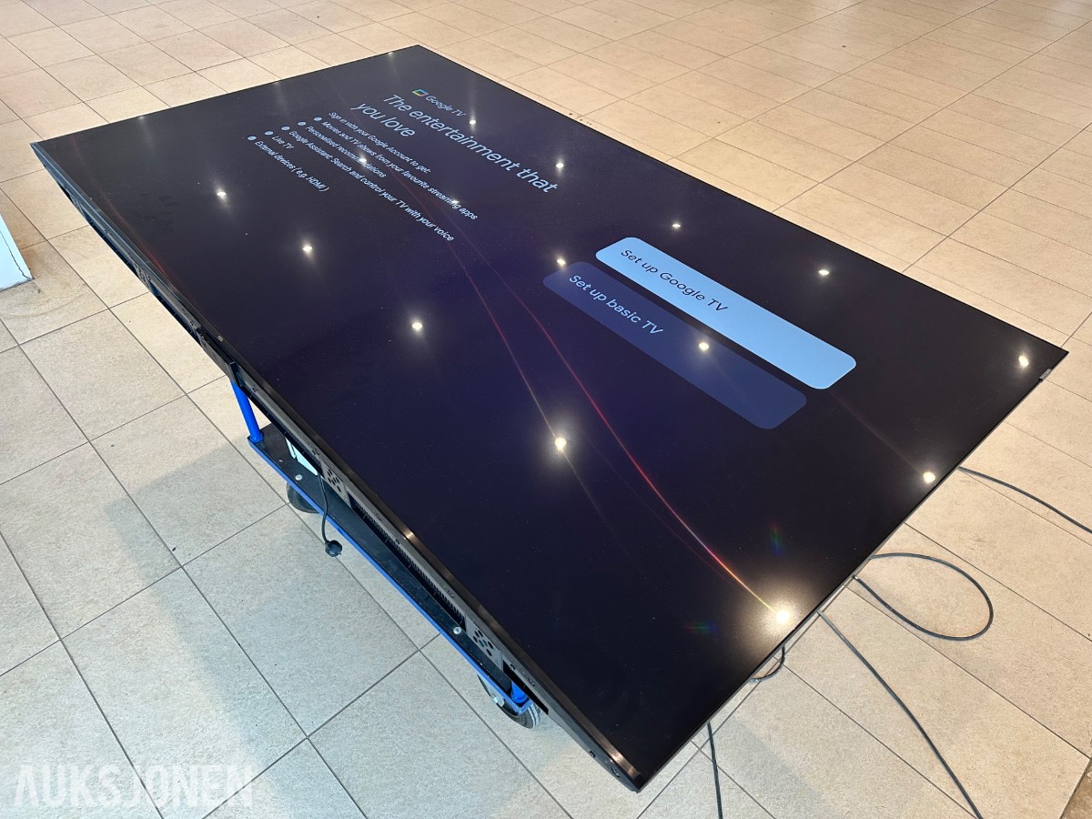 2024 TCL 75QLED780K 75 tommer QLED Google TV med Targus AEM350EUZ 4K konferansesystem