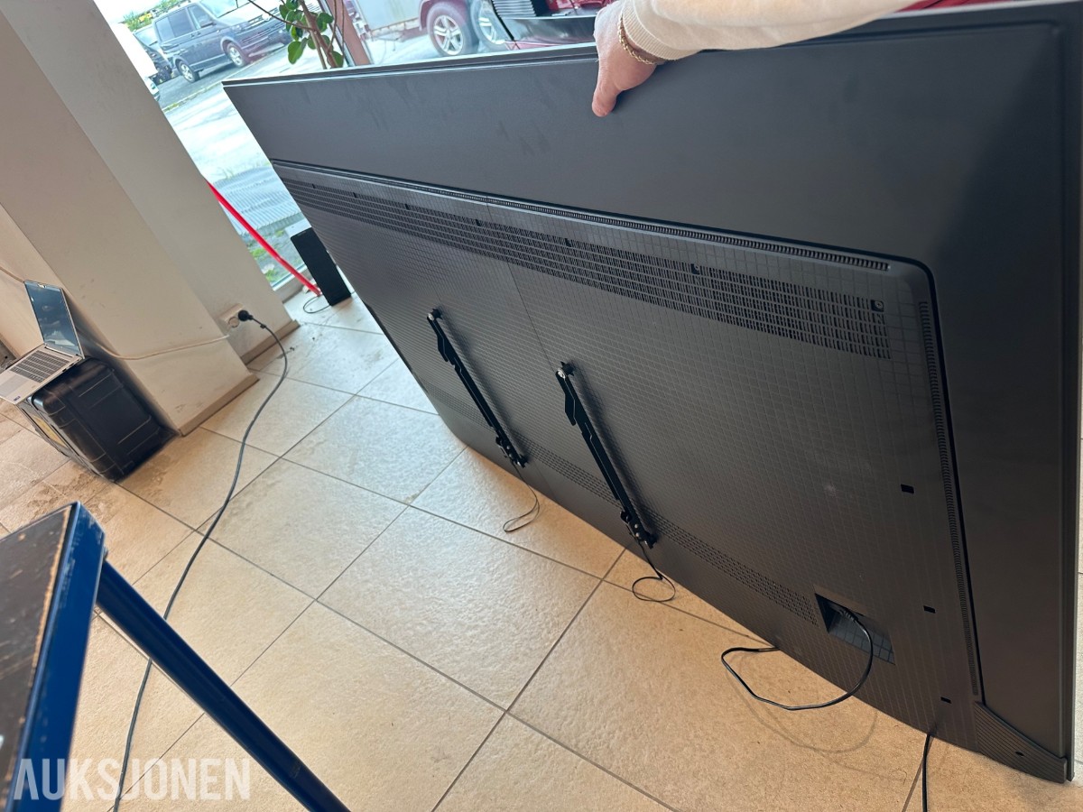 2024 TCL 75QLED780K 75 tommer QLED Google TV med Targus AEM350EUZ 4K konferansesystem