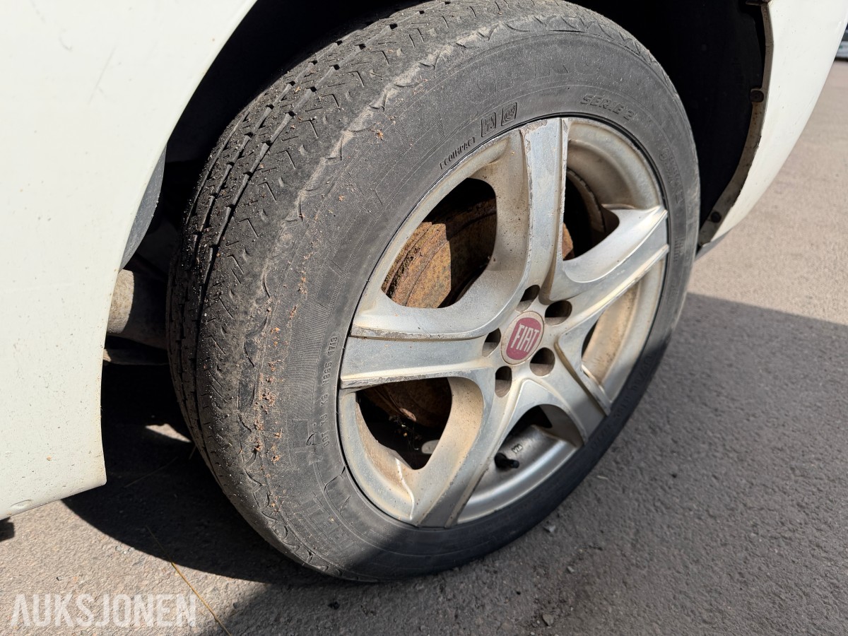 2013 Fiat Doblo Maxi 1.6-90 D reparasjonsobjekt