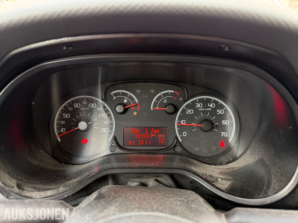2013 Fiat Doblo Maxi 1.6-90 D reparasjonsobjekt