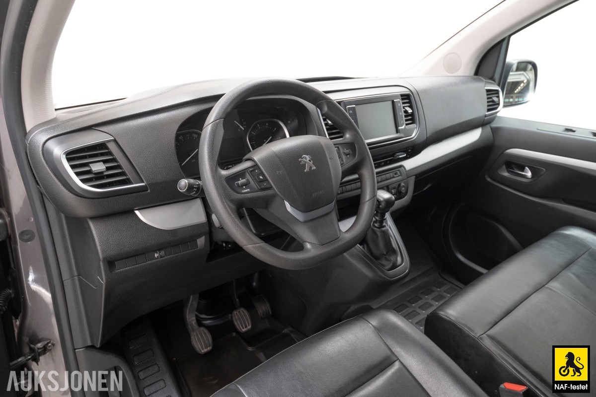 2017 Peugeot TRAVELLER 116HK HDI 9-SETER HENGERFESTE ADAPTIV CRUISE KAMERA KUNSTSKINN