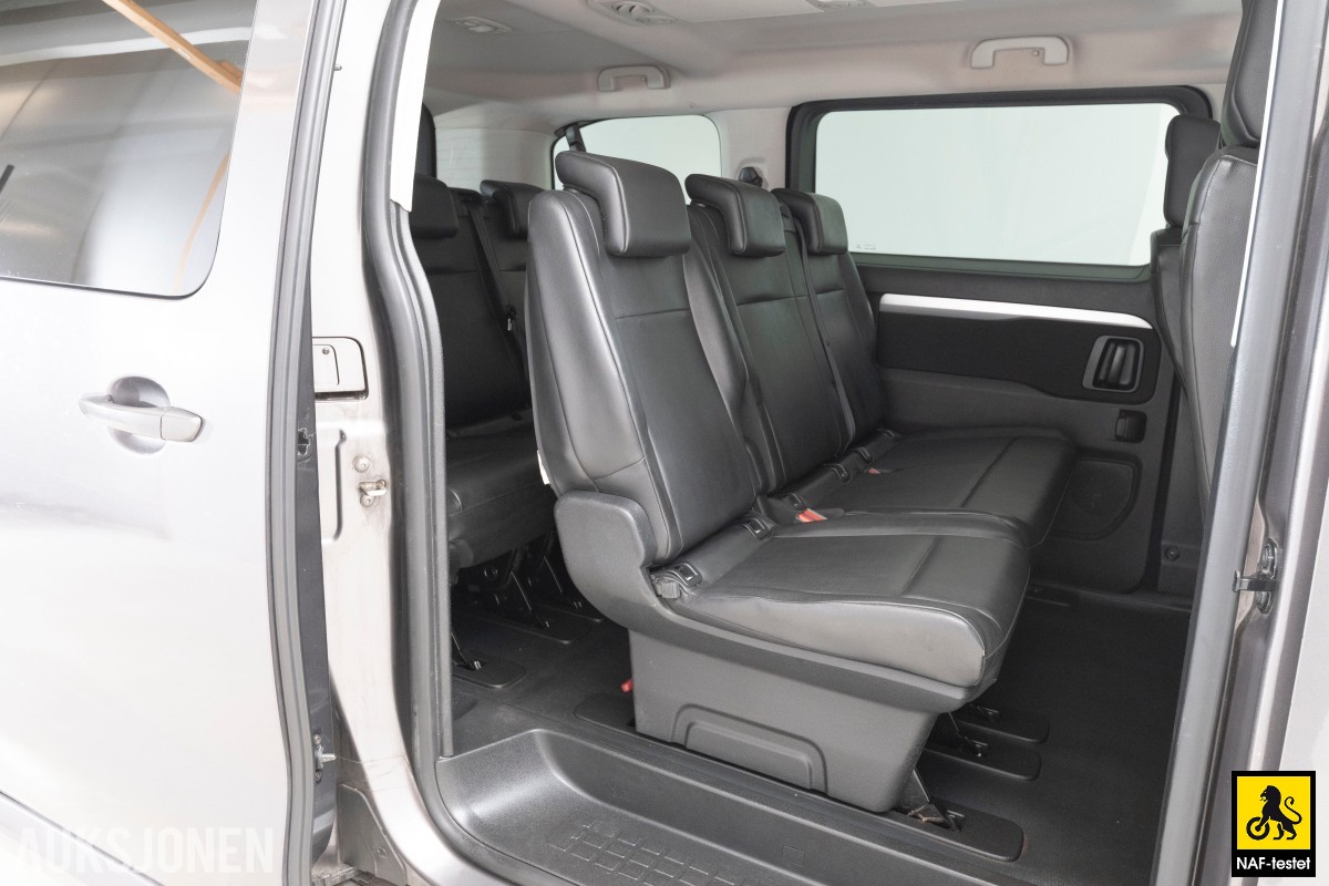 2017 Peugeot TRAVELLER 116HK HDI 9-SETER HENGERFESTE ADAPTIV CRUISE KAMERA KUNSTSKINN