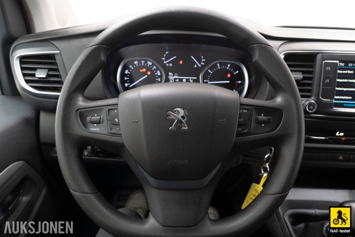 2017 Peugeot TRAVELLER 116HK HDI 9-SETER HENGERFESTE ADAPTIV CRUISE KAMERA KUNSTSKINN