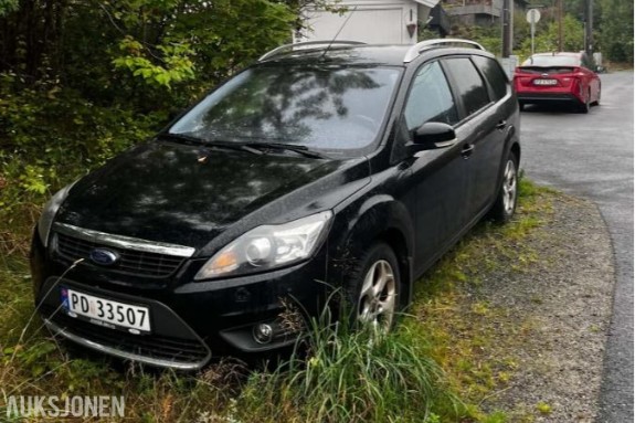 2010 Ford Focus 1.6 Diesel 90HK KUN 1 eier Cruisekontroll S+V DEKK