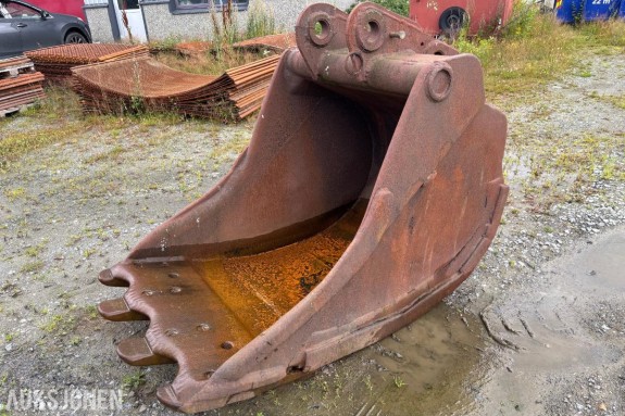 CAT 225 graveskuffe 1050L – 75 mm innfesting