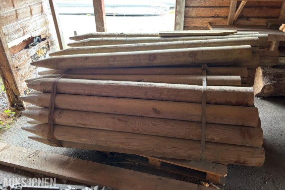 Ca. 52 stk impregnerte autovernstaur – 200 cm – Ø 13 cm