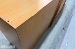 4 stk kontorskap/reolskap med innhold
