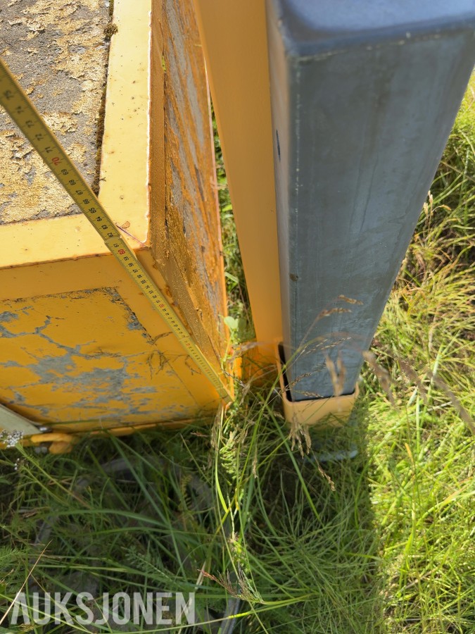 Krokramme med betonglodd