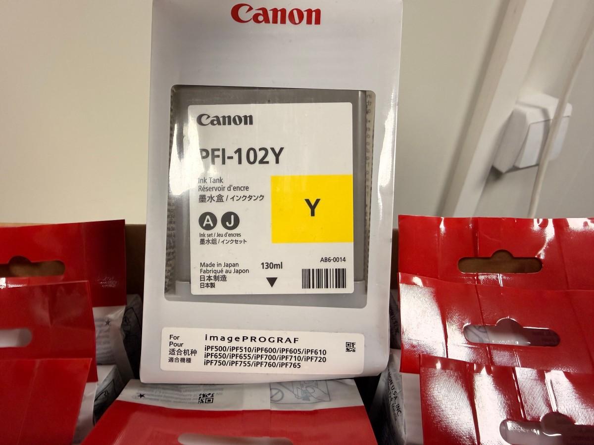 Canon PFI-102 og PFI-104 blekkpatroner 130 ml til imagePROGRAF