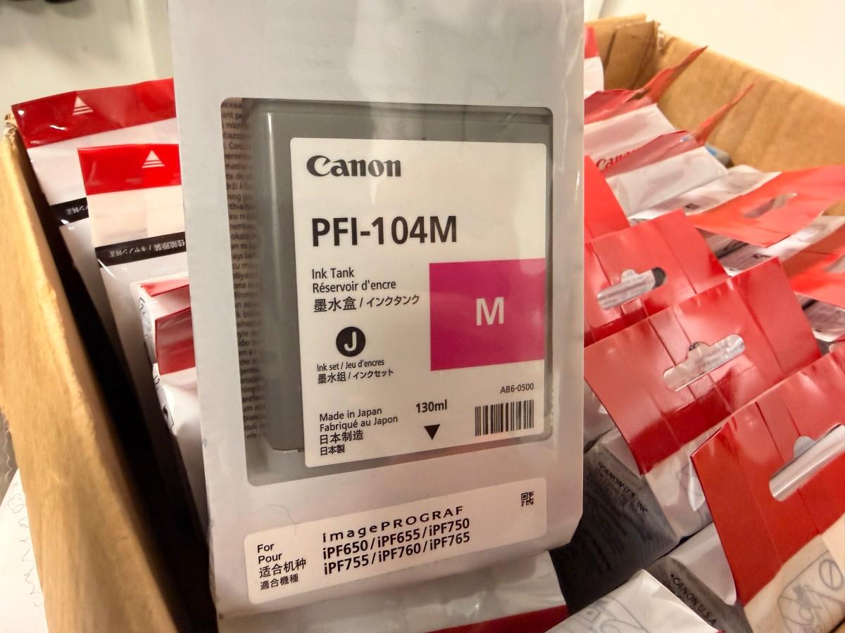 Canon PFI-102 og PFI-104 blekkpatroner 130 ml til imagePROGRAF