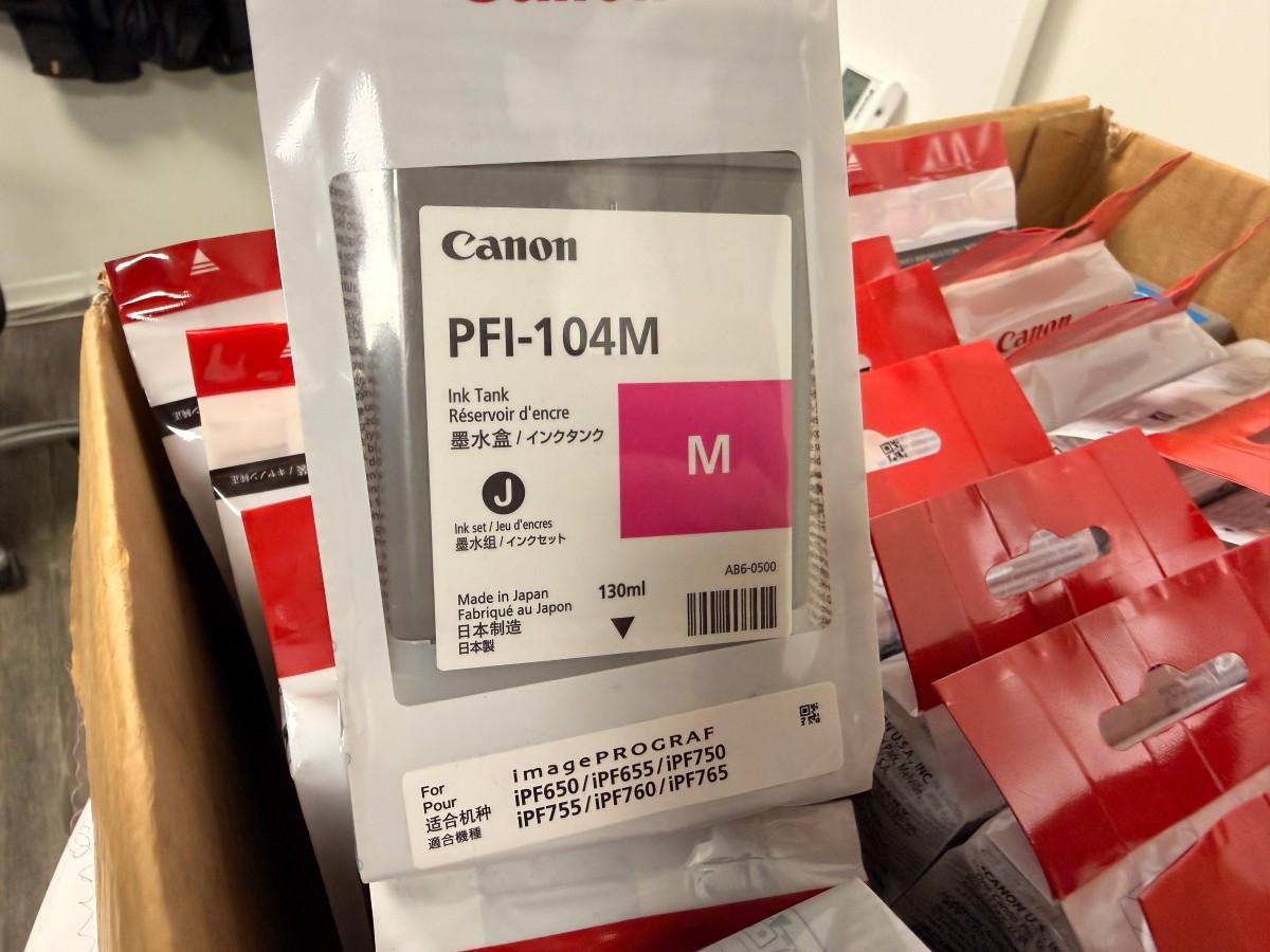 Canon PFI-102 og PFI-104 blekkpatroner 130 ml til imagePROGRAF