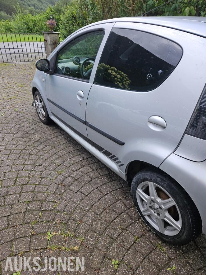 2010 Citroen C1 1.0 68hk eu ok 12.2027 manuell 168000km