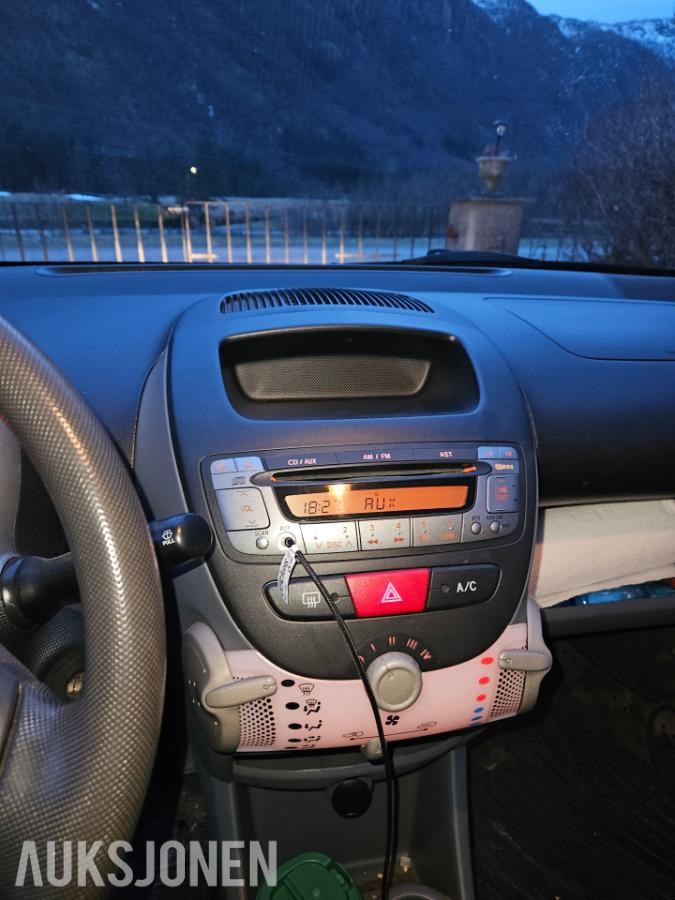 2010 Citroen C1 1.0 68hk eu ok 12.2027 manuell 168000km