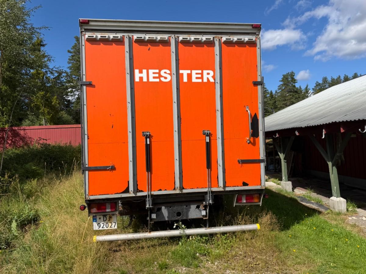 2000 Mercedes-Benz Atego 823 - skapbil
