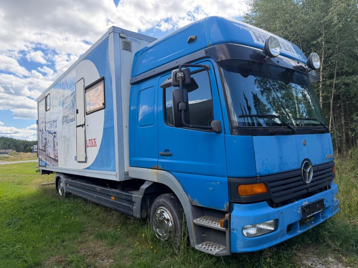 2000 Mercedes-Benz Atego 823 - skapbil