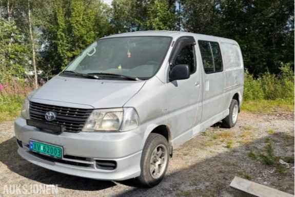 2007 Toyota HiAce 2.5 diesel 117hk 4WD Hengerfeste EU ok til 05.2027