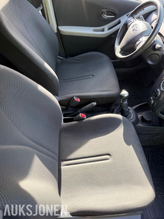 2009 Toyota Yaris 1.33 VVT-i Keyless / Startknapp / EU-godkjent til 09/2027