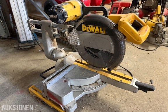 Dewalt sager