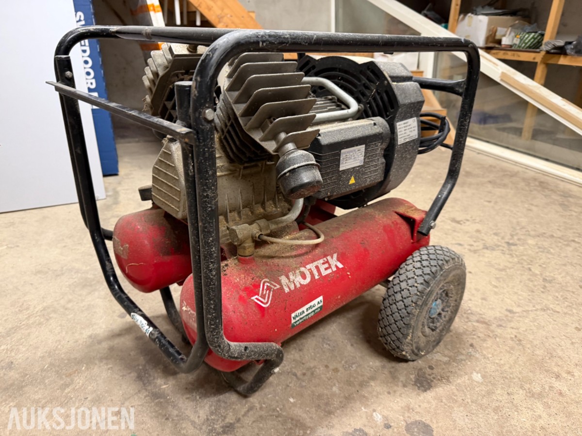 Motek kompressor m/ Bostich spikerpistoler