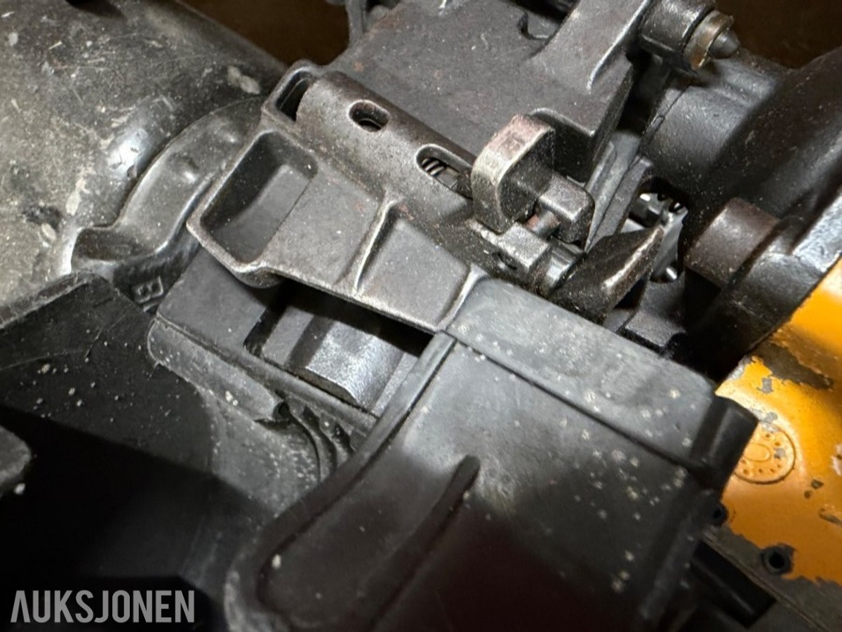 Motek kompressor m/ Bostich spikerpistoler