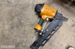Motek kompressor m/ Bostich spikerpistoler