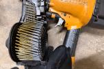 Motek kompressor m/ Bostich spikerpistoler